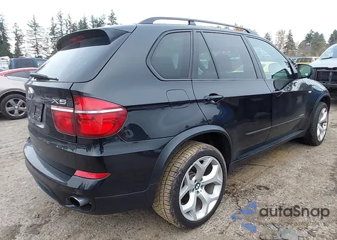 2012 BMW X5 xDrive35D z USA, uszkodzony, nr VIN 5UXZW0C56CL668805